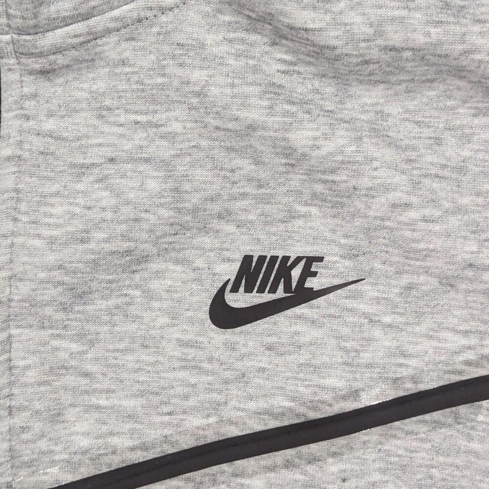 Nike Sportswear Tech Fleece Full Zip Hoodie Men's XL Grey CU4490-063 NWT - Picture 4 of 7